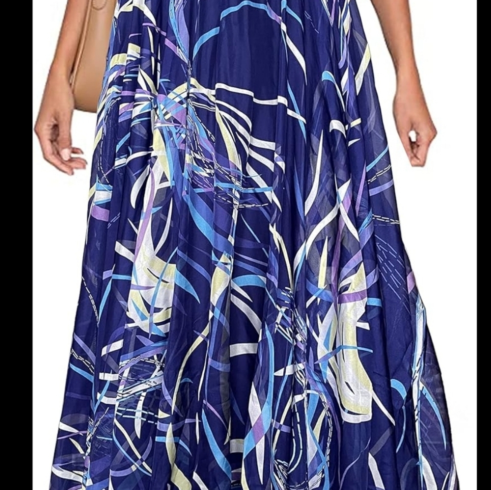 Blue and White High-Low Maxi Skirt for Resort Wear - Picture 8 of 8